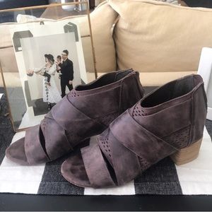 Free people open toe shoe